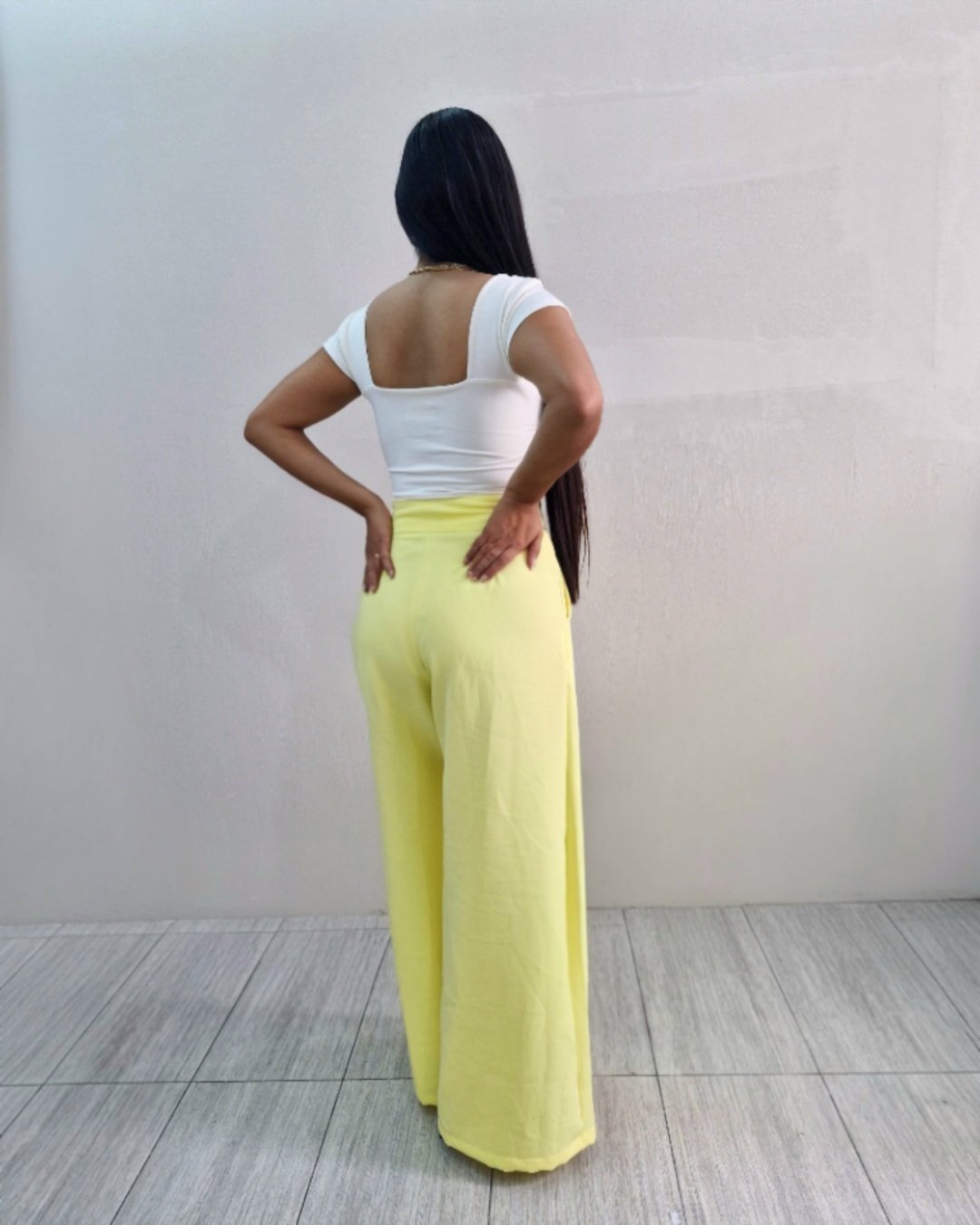 Pantalón de tela Wide Leg - Image 2